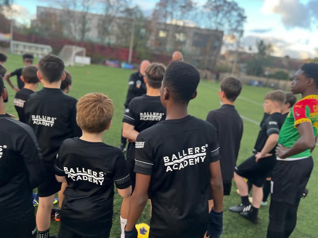 BallersAcademy_'s tweet photo. #teamballers ⚫️⚪️ https://t.co/kdw0PIpwK9