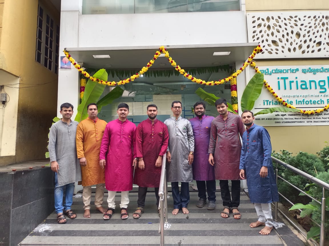 itriangleindia's tweet photo. Continuing the tradition of our hearty Celebrations, The #iTriangle &amp; #Zeliot Family expressed their festive mood into the workplace by dressing up in Colorful ethnic Kurtas bringing forward the festive joy to a power packed evening! https://t.co/Uyx9bdmuZ3