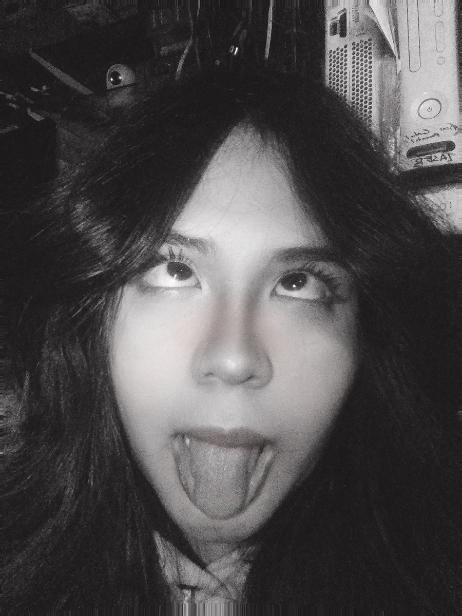suy_mari's tweet photo. Ven a conocerme 🥵 https://t.co/wdR0IrK4Sh https://t.co/Fu7cWDTCo0