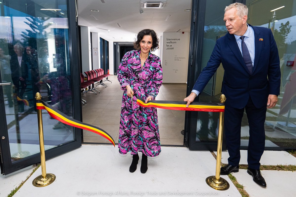 J’ai eu l'honneur d'inaugurer la nouvelle ambassade belge à Rabat - la première entièrement neutre sur le plan énergétique. Elle est à l’image des relations belgo-marocaines, solidement inscrites dans la durabilité et tournées vers l’avenir. 🇧🇪🇲🇦
