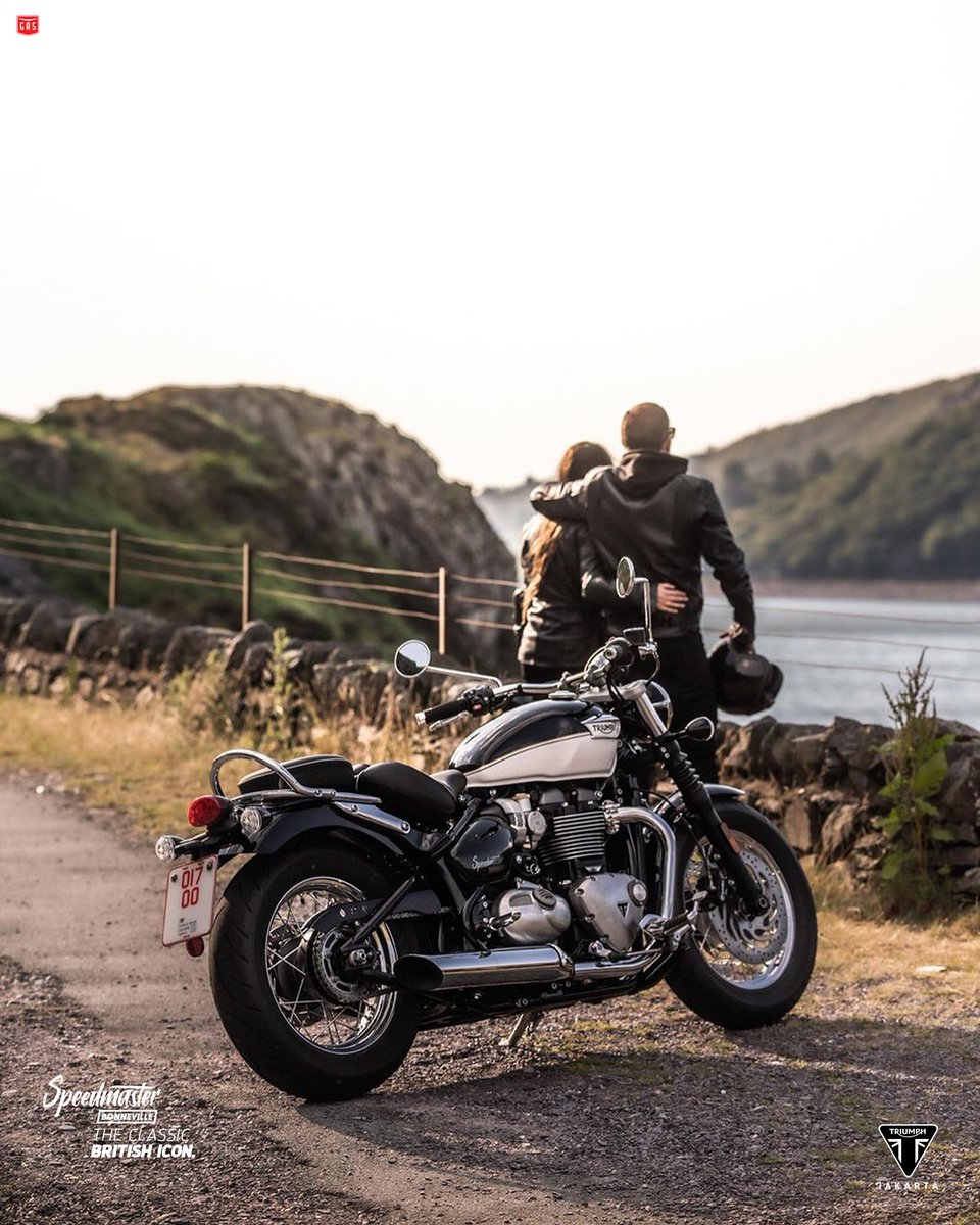 TriumphJakarta's tweet photo. Born from a bloodline of beautiful Triumph cruisers of the 1960s, the Speedmaster incorporates the iconic DNA of the original Bonneville, with a laid-back cruiser attitude.

#Jakarta  #Indonesia  #BonnevilleSpeedmaster https://t.co/mL7857T63H