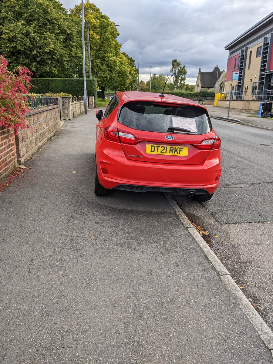 doriver1's tweet photo. @AdmiralUK please recover this car. It has been seven weeks. We've tried ringing you and emailing you. My son paid his insurance every month, now sort it out please! The police have said it needs moving, so move it please! https://t.co/SxIMgCli8e