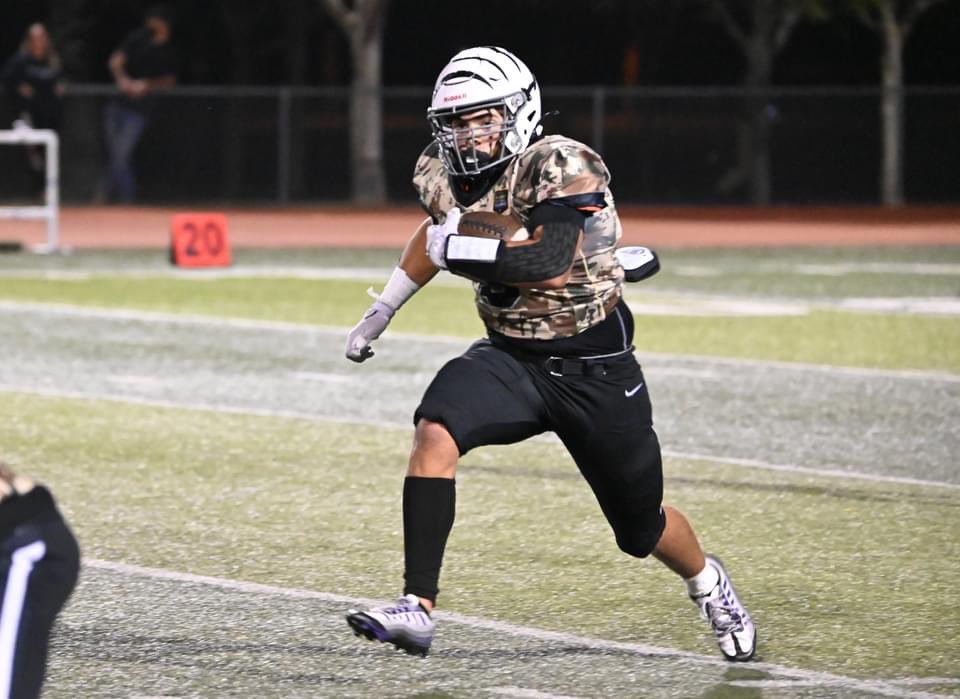 My player of the night is <a href="/RyanHenning_3/">Ryan Henning</a> of <a href="/zebras_football/">Lincoln Fighting Zebras Football</a> who totaled 19 carries for 248 yards and five touchdowns against Ponderosa. The senior now has over 1,250 yards and 22 touchdowns on the season. <a href="/SacBee_JoeD/">Joe Davidson</a> <a href="/J_Georgeson26/">Jordan Georgeson</a> <a href="/SacMaxPreps/">Sac-Joaquin MaxPreps</a> <a href="/49ersSacHi/">49ers Sac-Hi Sports</a> <a href="/cameraguymark/">Mark Willis</a>