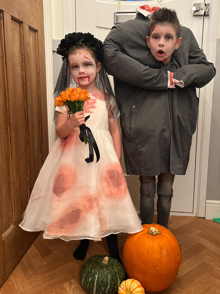 Claire Abraham tweet media