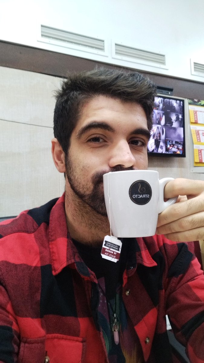 ¡La búsqueda continúa!

Busco habitación en Madrid. Preferiblemente buena comunicación con línea 10. Tengo empleo fijo, soy responsable, organizado, LGBT-friendly, sociable, tranquilo...

Toda ayuda se agradece, mis DMs están abiertos para lo que sea :)

¡Tened bien día!