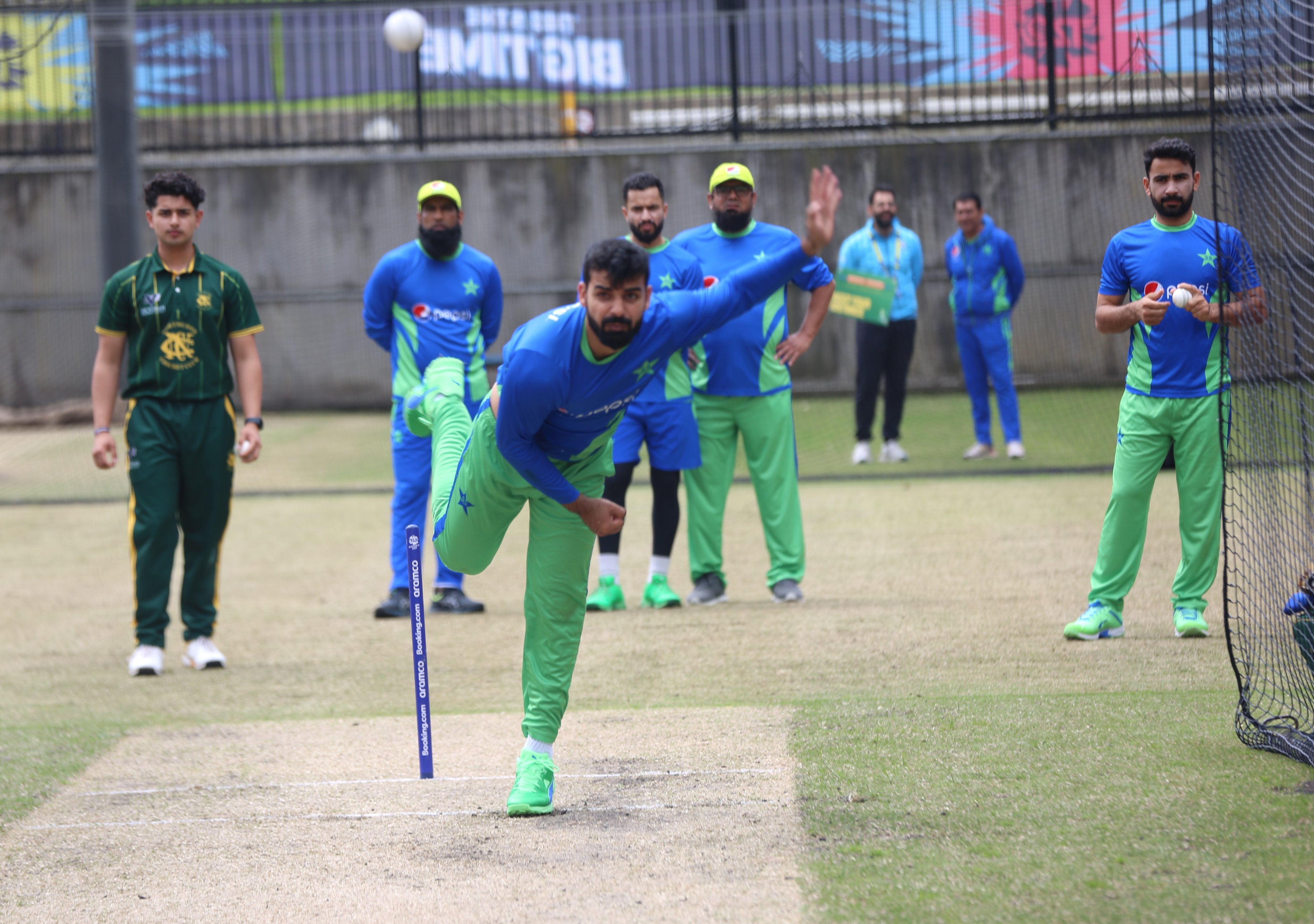 IND vs PAK Live: Pakistan Cricket Team Practice Session in in Melbourne, Babar Azam vs India, ICC T20 World CUP, Pakistan Playing XI vs India vs PAKISTAN