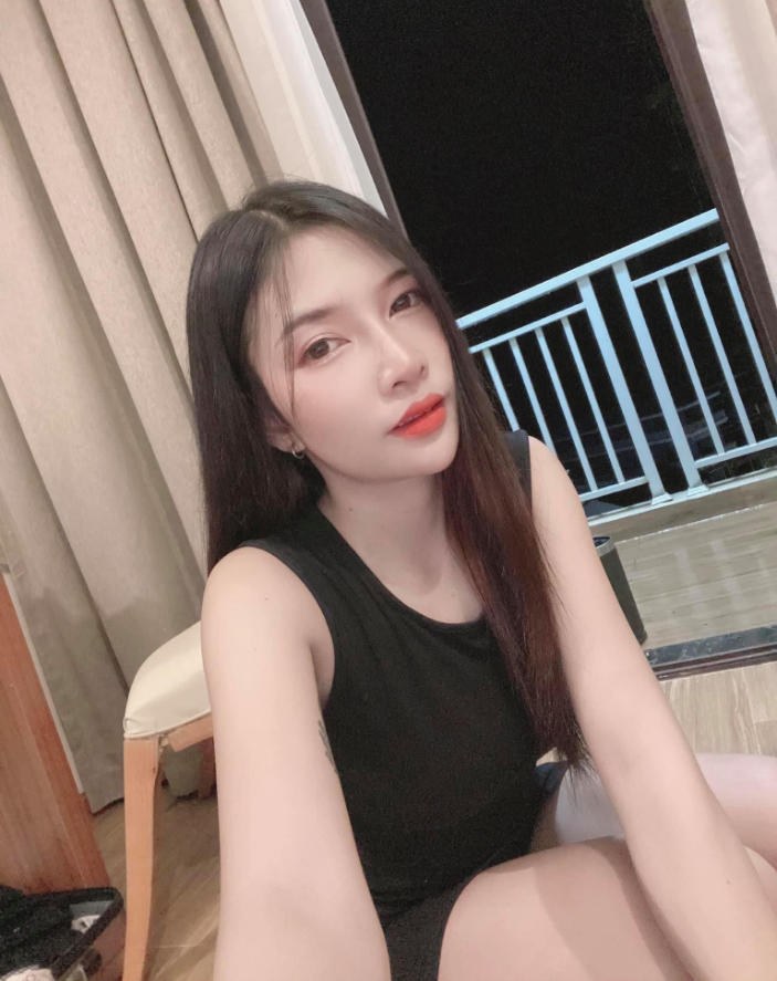 XuntaApp's tweet photo. Am I your dating type?😇
https://t.co/u4UT5n1hwS
#Thailand #Bangkok #Pattaya #girlfriends #dating #thaigirls https://t.co/rAnOQk1GwG