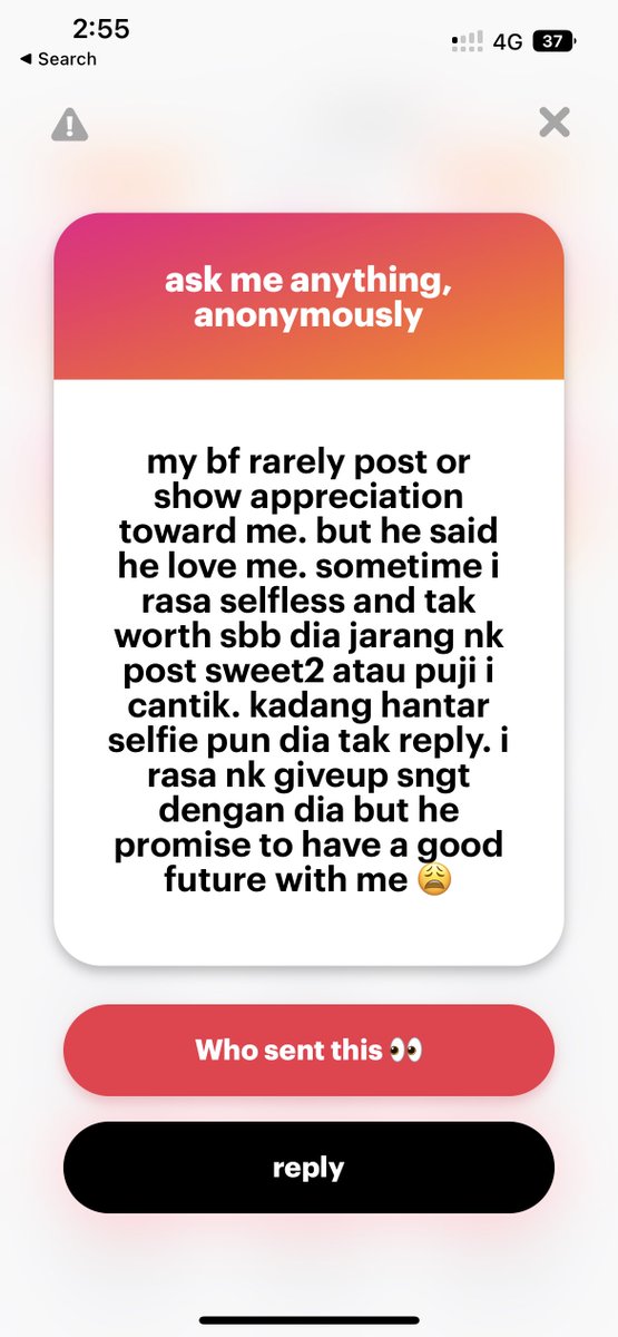 AbudiAlsagoff's tweet photo. Aku syak bf hang ni buat hang jadi sidechick dia ja. Kalau biasa kan sis, bf ni at least la puji hang dalam whatsapp tu time dapat selfie. Reply emoji 😍 pun dah cukup. But tak tau la. Cuba tanya pendapat sis di sini? https://t.co/gwK5L2rQPW