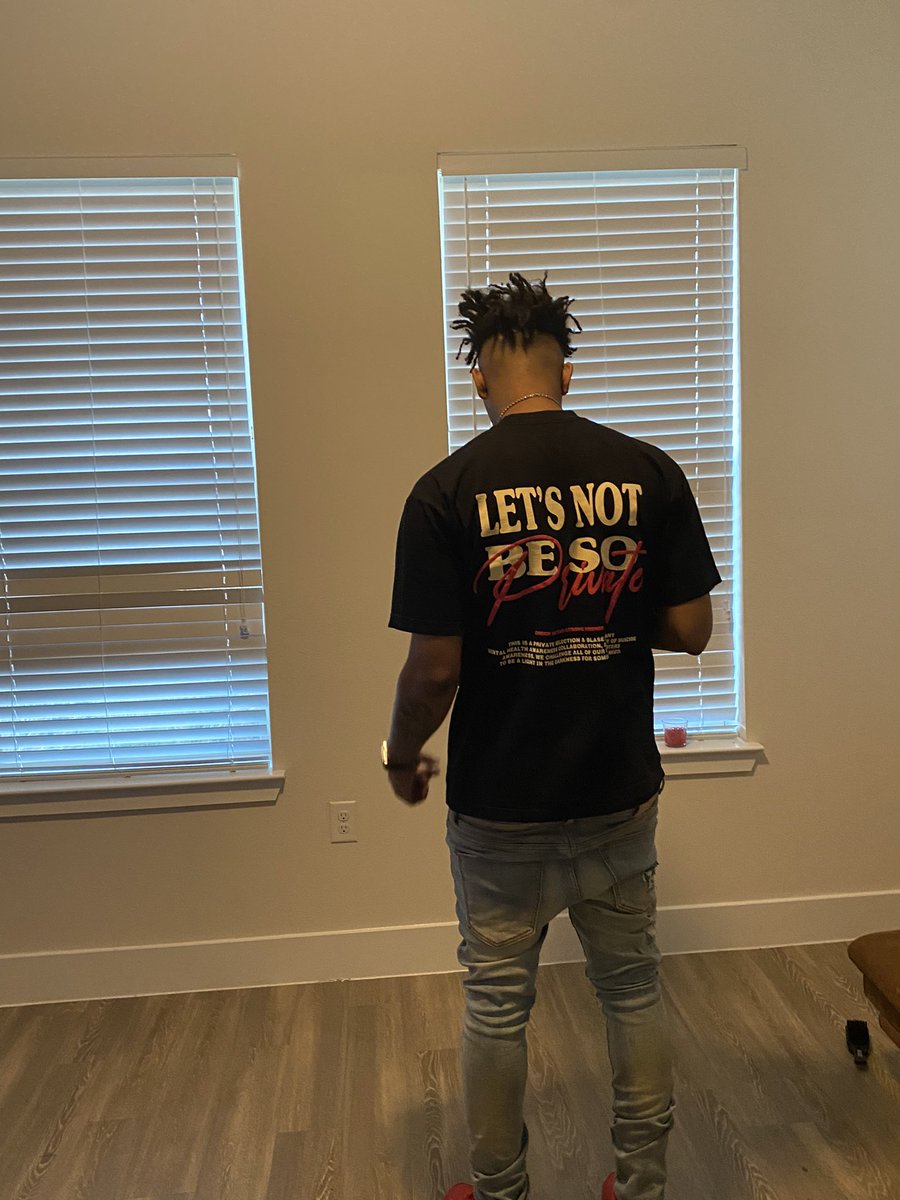official_quezgg's tweet photo. When I Was Broke I Still Was The Realest Nigga In The Room 💯✍🏽 https://t.co/7hh23WVh09