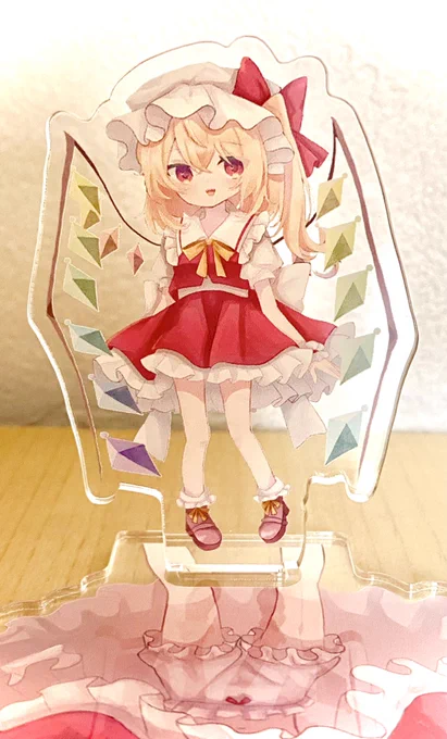 アクスタ届いた!!フランちゃんの下着が覗ける仕様 