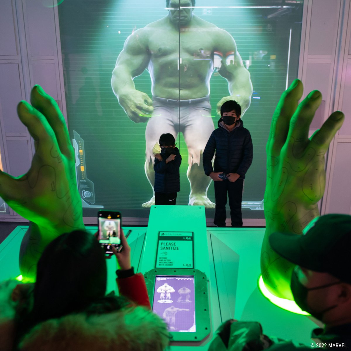 ／
 #アベンジャーズ展 のフォトスポット!📸
＼

ブルース・バナーの研究室で穏やかな科学者を緑の巨獣に変えた #ハルク の秘密を見てみましょう 💪

#ところざわサクラタウン "EJアニメミュージアム"で開催中🎉

▼チケット発売中！
👉avengersstation.jp 
 #マーベル #角川武蔵野ミュージアム