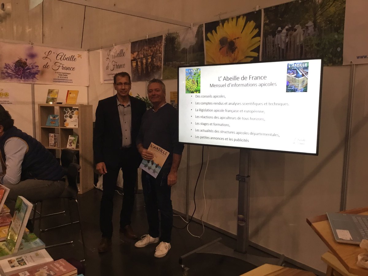 AbeilleDeFrance's tweet photo. 2ème jour à #Beecome, la #Bretagne , ça vous gagne! Nous sommes en place, venez nous voir! #Apiculture #MonMétierMaPassion @AbeilleDeFrance , abonnez-vous! https://t.co/SnH3Ns1y2V