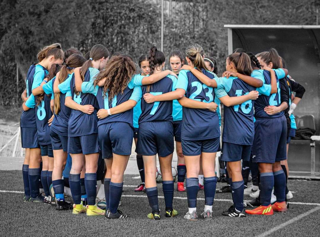 fuenlatlantis's tweet photo. 📸🔥 Recap del último partido del CADETE FEMENINO “A” 🆚 @MadridCFF

💪🏼¡Nuestras chicas ya están preparadas para su siguiente reto este domingo frente al @getafefem! 

🅰 🅿🅾🆁 🆃🅾🅳🅰🆂 😍🚀 @FutMadrid @Balon_Tierra @mocitasfutbol https://t.co/1M37rIUxFX