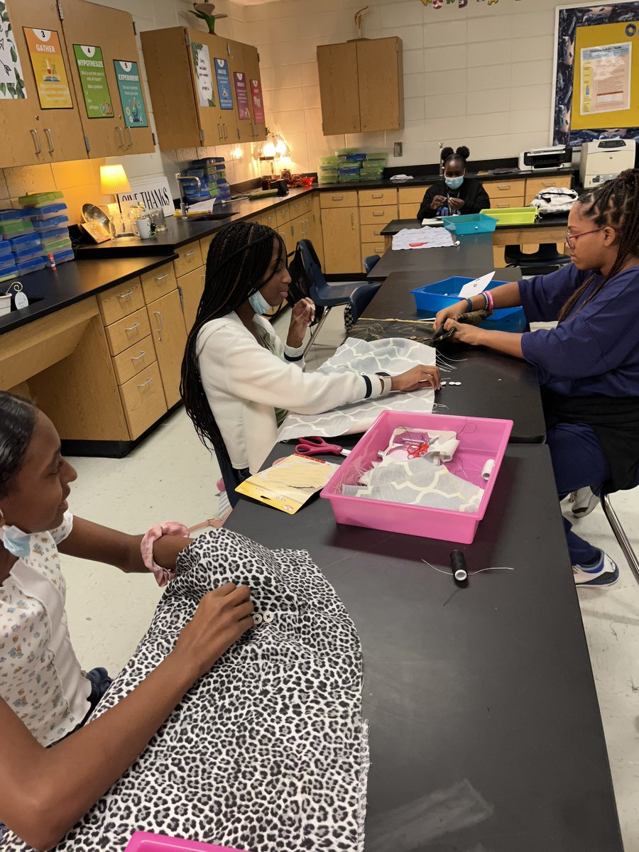 SewNCharacter's tweet photo. Sew-N-Character is a fun way for young ladies to learn basic sewing skills. Laugher after school@is good medicine!!!😁 https://t.co/32isDgSUUw