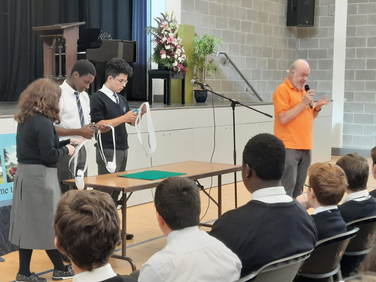 DGSdundalk's tweet photo. A big thank you to mathematicians Shane Dowdall of @DkIT_ie and Colm McCaughey of @mathsweek for meeting with our 2nd, 3rd &amp; 4th years for #MathsWeek2022 and sharing lots of interesting mathematical ideas &amp; phenomena with them 🤩 https://t.co/fOpcfhVqOI