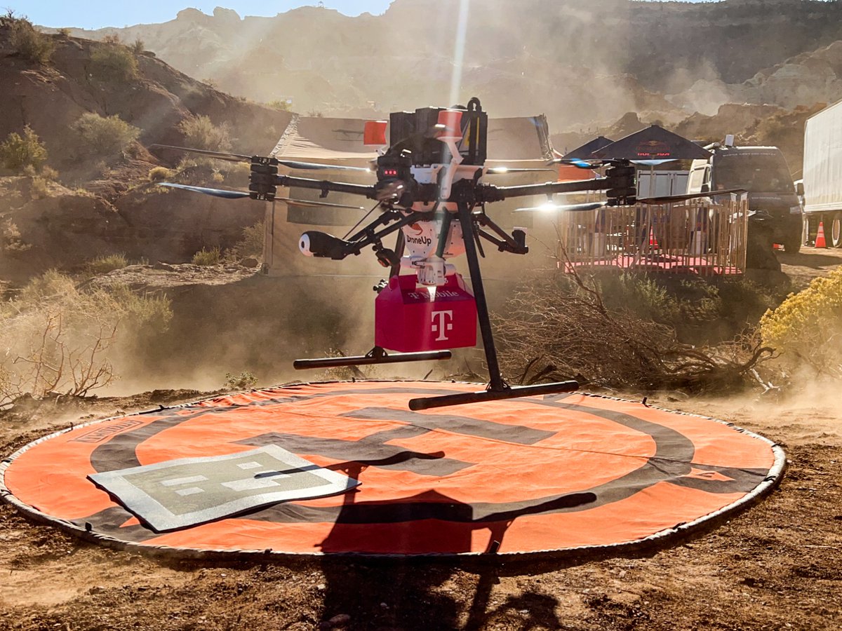 DroneUp tweet media