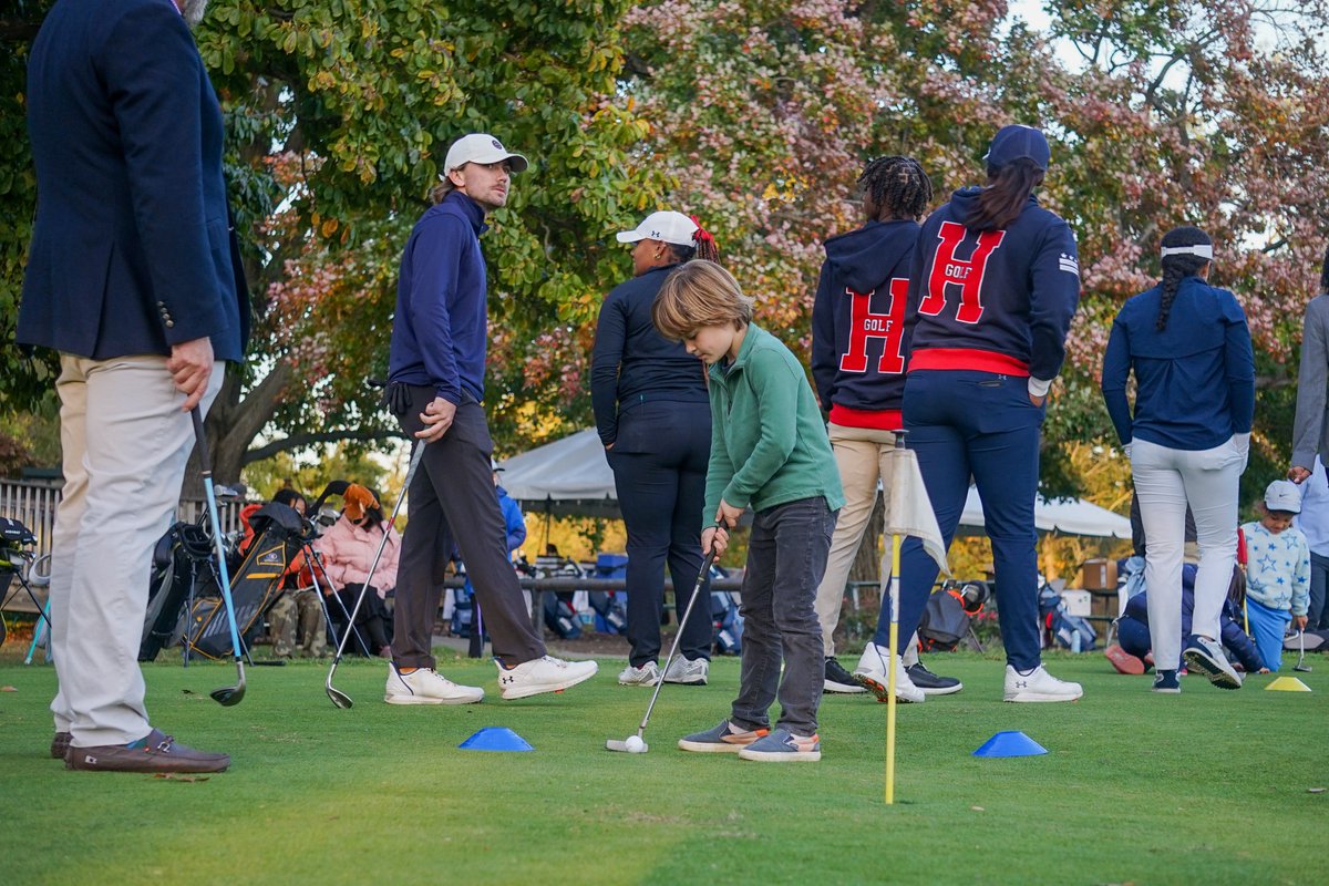 links_national's tweet photo. In addition to the ceremony, @HowardU's men's and women's golf programs held a kids clinic for members of @firstteedc. Thank you to all who attended and to @WellsFargoGolf for their support. https://t.co/gcRyeiphW8