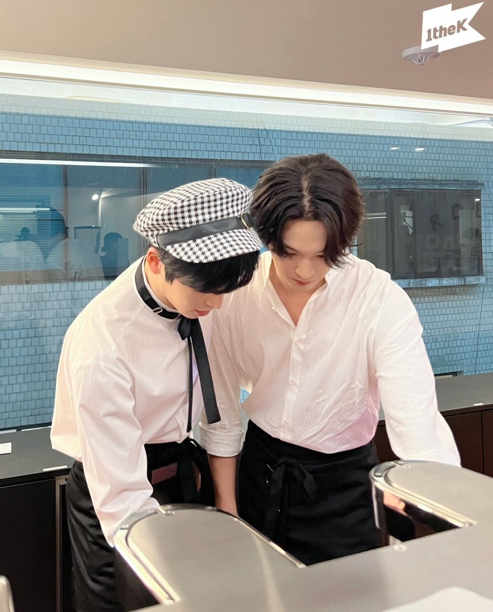 MXMONBEBEISRAEL's tweet photo. @1theK @official_ONEUS My kings👑
#ONEUS #ShowMeTheMWM3
@official_ONEUS https://t.co/tvz5Jm8W3q