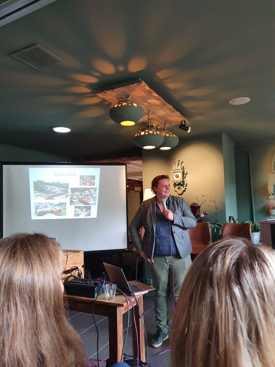 HeleenLansink's tweet photo. Over 10 jaar 'walt Disney' pretpark in Food bij @SuzanneRuesink op het erf!!
Durf te dromen! #NuffieldAg #nuffieldNL https://t.co/sPW5w8gGyL