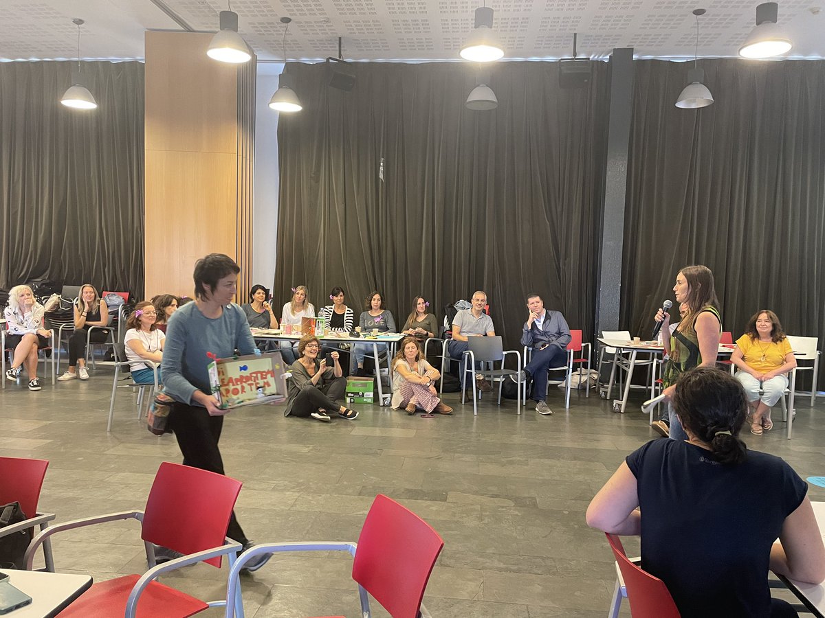 Carme Borrell tweet media