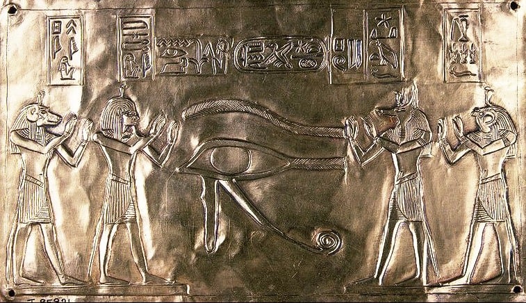EgyptianMuseumC's tweet photo. #EgyptianMuseum 
This plaque or thin plate that belongs to king Psusennes I, has a relief of the four sons of Horus, 
Third Intermediate Period, 21st Dynasty, reign of Psusennes I, ca. 1047-1001 BC. JE 85821 https://t.co/jufLWTOChc