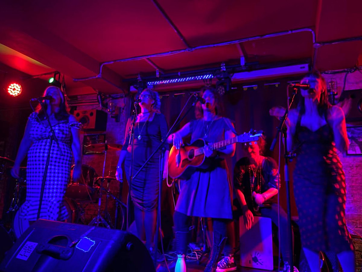 SpectrumGigs tweet media