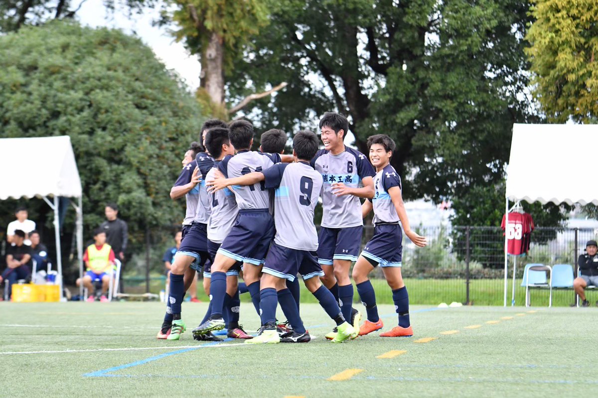 OB82337772's tweet photo. 第101回 全国高等学校サッカー選手権 
熊本県大会
鹿本🆚熊本工業
10月22日 14:00〜kick off
大津町運動公園多目的広

両校の対戦は、毎回激戦の好ゲーム
激アツの闘いになる事、必至

写真は、2017年総体と2019年選手権 https://t.co/7nXqGbDjif