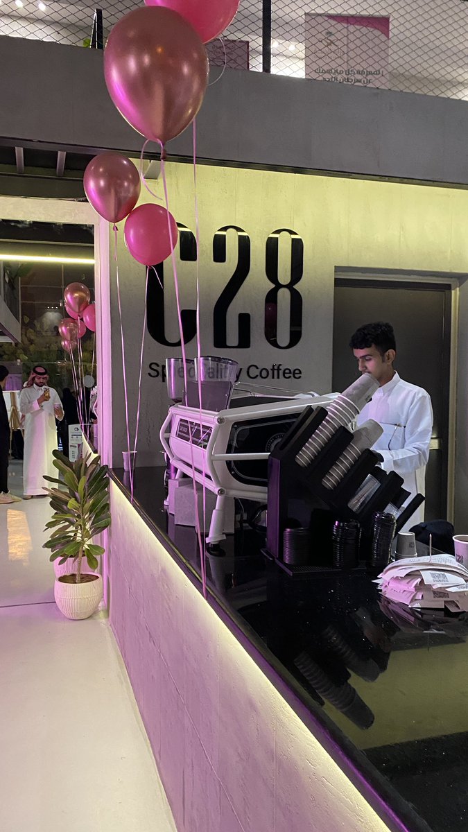 مبادرة سرطان الثدي 
بيشة (لغدِ أجمل ) 💓

<a href="/cmc_ub/">النادي الطبي</a> 
تم إقامتها في C28_coffee