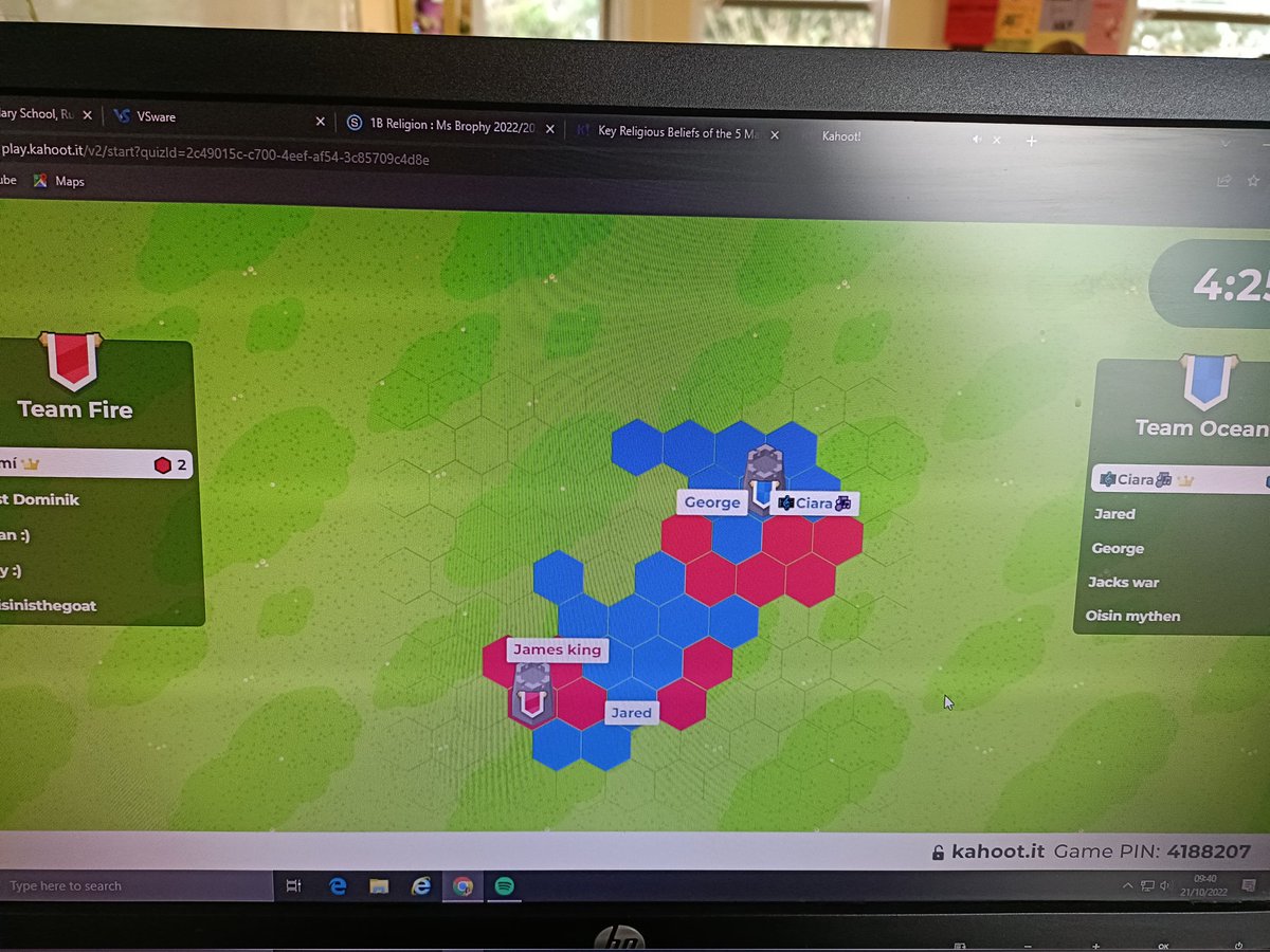 _MsLeahBrophy_'s tweet photo. LOVING the Colour Kingdoms game mode on @Kahoot ! Finding it more effective for revision than classic game. Students more carefully thinking about answers and responses! Will defo be using it more! @stjosephsrush @KielyEmer #kahoot #hereforit #interactivelearning #fun https://t.co/P2mKx5bHwJ
