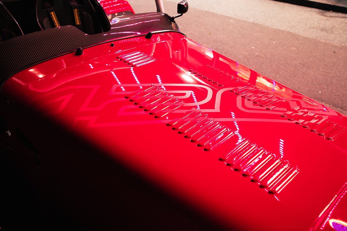caterhamcars's tweet photo. Rounding out the working week with some stunning images of our 420 CUP courtesy of @supercarcopilot 😍 Better still, Jesse has made a video of his time with it - catch it here 👉 https://t.co/4bkcmCWu20 https://t.co/Q6WBS2ISaV