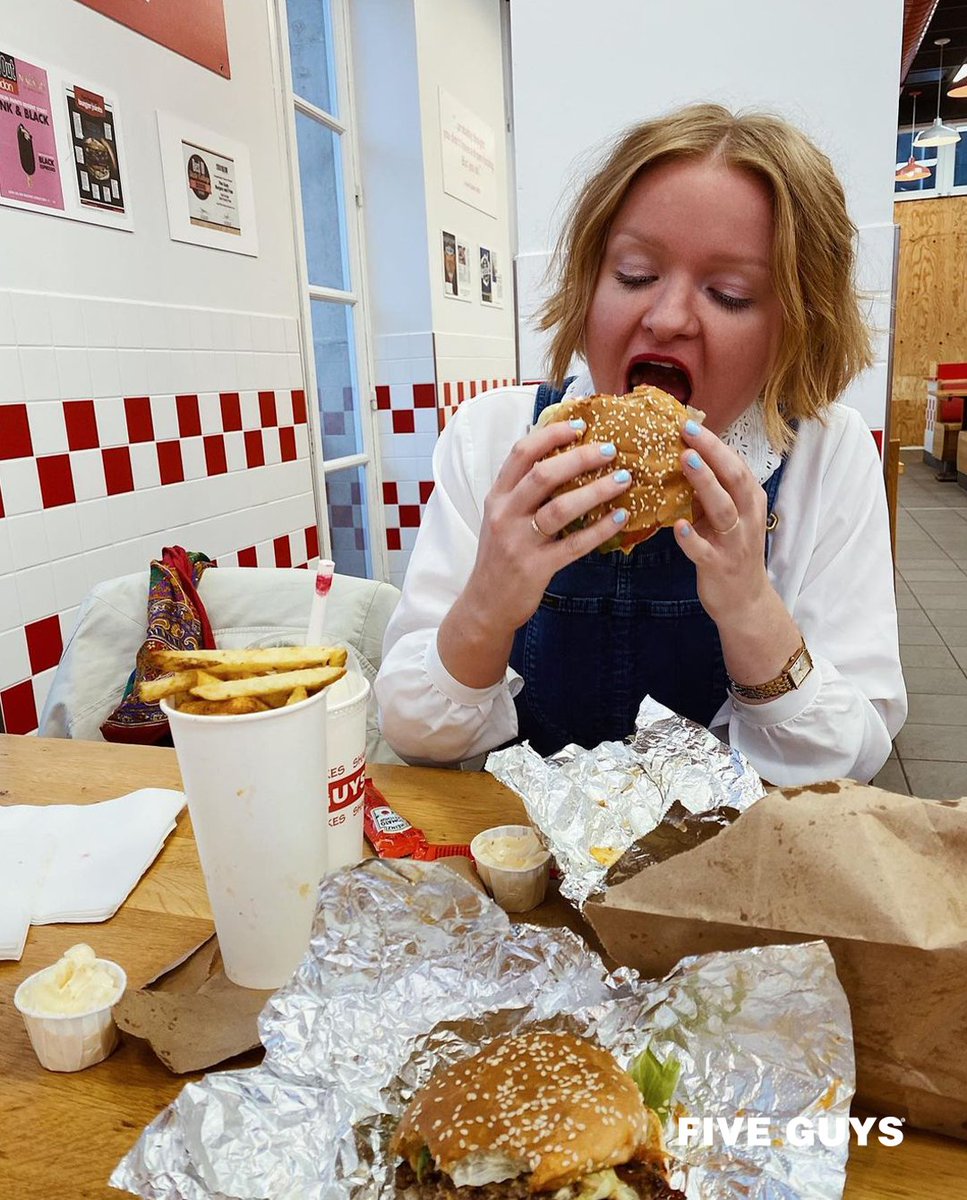 Five Guys BE tweet media