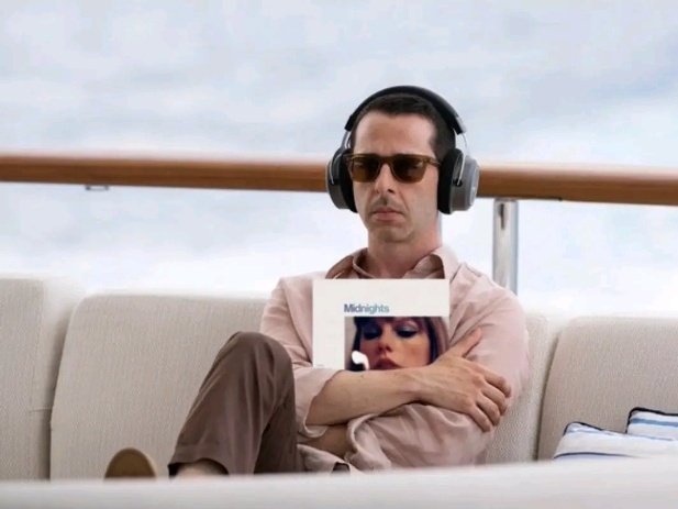 samira (@wineofshades) on Twitter photo 