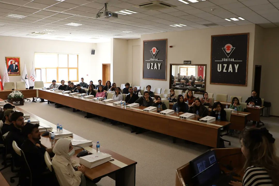 aybubiltek's tweet photo. AYBÜ BİLTEK olarak yeni teknolojiler geliştiren TÜBİTAK Uzay'ı yakından tanımak, projeler ve altyapıların süreçleri hakkında bilgi edinmek amacıyla Uzay Teknolojileri Araştırma Enstitüsü'ne teknik gezi gerçekleştirdik. 

@tubitakuzay
https://t.co/kTxIsExs8l

#BİLTEK #ybu #tübitak https://t.co/FkWPapMqF2