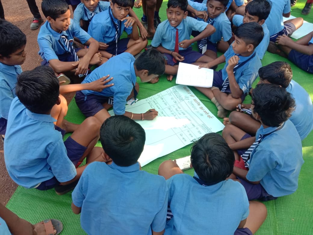 birajakabi's tweet photo. Tree budgeting activities done by the students of a middle school in @RajnandgaonDist #Chhattishgarh @UNICEFIndia @WVIndia @SamagraShiksha @SchoolEduCgGov @DselEduMinistry @sweta247 @jobzachariah https://t.co/VPPuyOhSX4