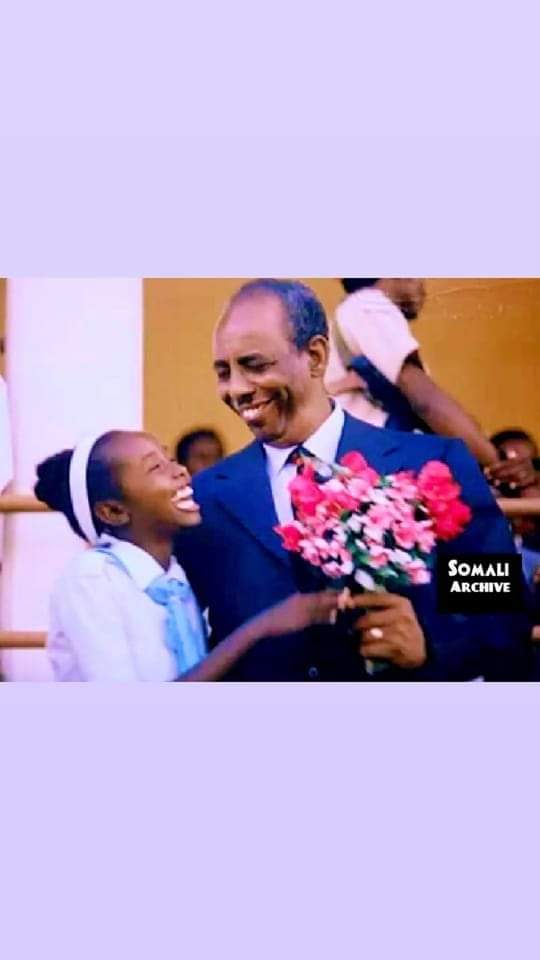 ILLAAHAY  HAKUSIIYO  AKHIIRO  ABAALKII AAD UGASHAY DALKAAN IYO DADKAAN
ILLAAHAY HASIIYO NAXARIISTII JAANNO FARDOWSA AAMIIN AAAMIIN YAARABI