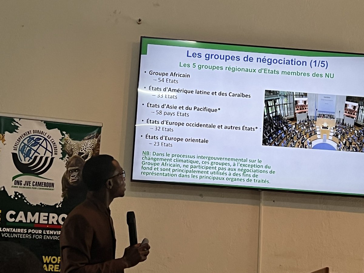 bsdkrs's tweet photo. The national workshop for civil society and the media to prepare for #COP27 aims to formulate the priorities of #CSO but also to make the voices of vulnerable #communities heard.
@rwandayve @JVE_CI @djibny @JVEBurkinaFaso @Jve_Senegal @jvecmr #CAPSURLACOP @Oxfam #climateCaravan https://t.co/zEAaHoWjin