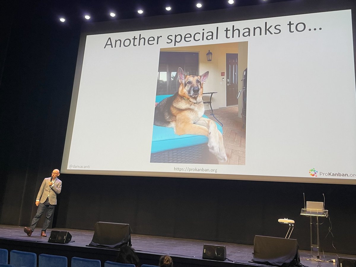 prokanban's tweet photo. Yesterday on @FlowConFR 📸
@danvacanti gave the keynote: 📣 Lies, Damned Lies, and Teens Who Smoke 📣
Were you there?
Thank you to @jose_casal for the images 🙌
#flowcon #flow #kanban #predictability https://t.co/ODRW3JmWgZ