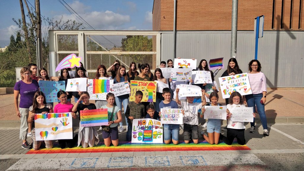 IE Daniel Mangrané tweet media