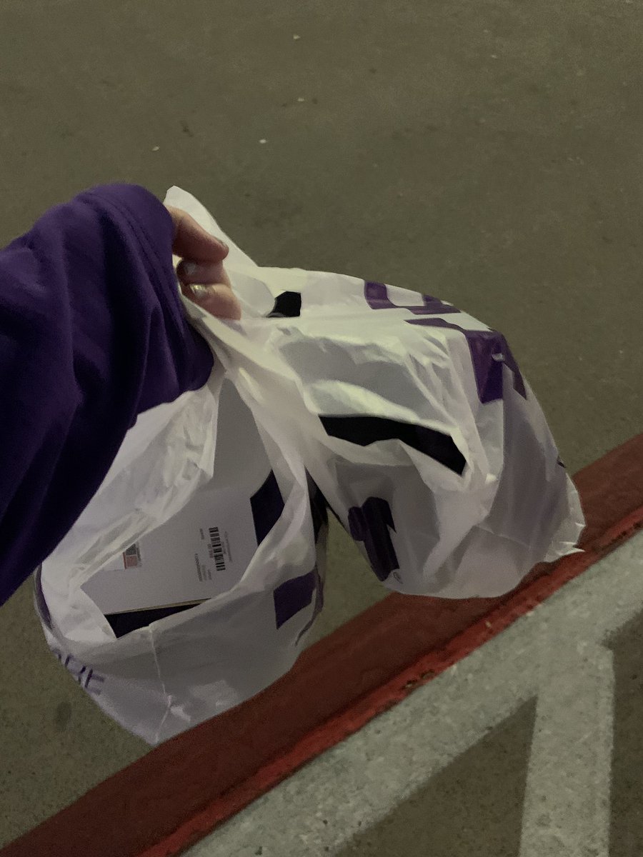 thepoptartqueen's tweet photo. Success!
#FlyingT #GoFrogs https://t.co/3NhgwKpRj6