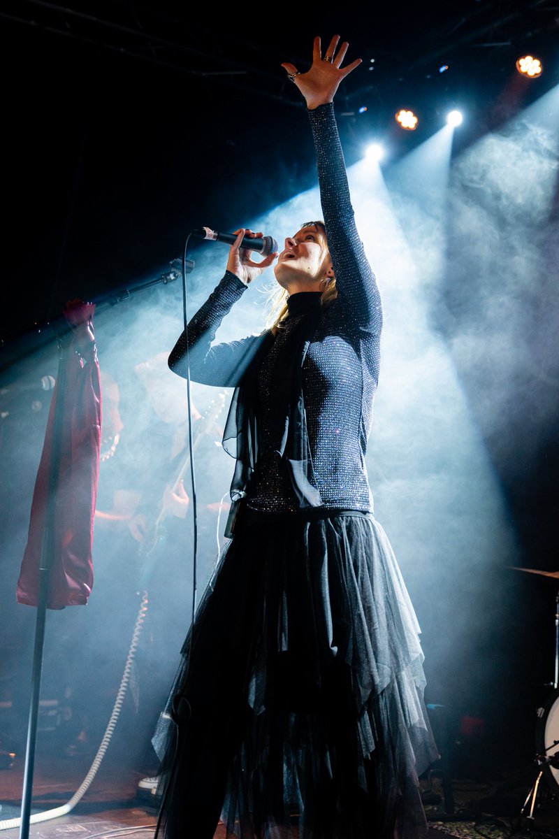 SHE are performing tonight 🤩

🍻 from 7pm
Doors open 7:45pm
8:15pm Elanie Palmer
9pm SHE until finish 💃

Tickets available 👇
🎟 arconline.co.uk/whats-on/she-t…