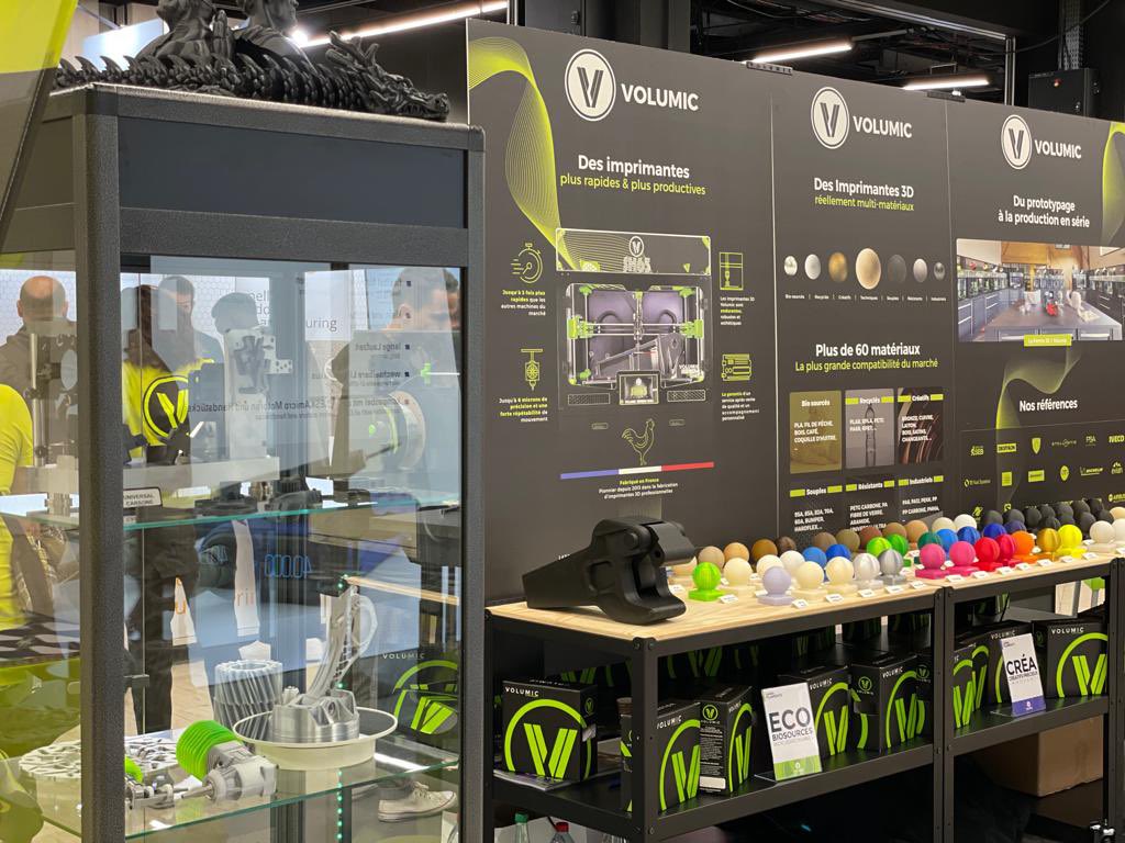 volumic3D's tweet photo. Large gamme de matériaux recyclés, recyclables et biosourcés : ValorYeu, filaments 3d à base de filets de pêche recyclés ! 🎣
#volumic3D #3DPrint #imprimante3D #impression3D #3Dprinter #madeinfrance #innovation #paris #ValorYeu #recyclage #filetdepeche #3Dprintexhibition https://t.co/6gtfsfmyTh