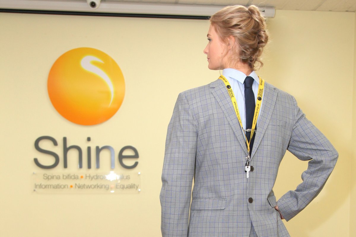 SHINEUKCharity's tweet image. IT'S TODAY! Go Back2Front, share your picture and donate to Shine!  shinecharity.org.uk/donate Shine’s work is almost entirely funded by the generosity of the general public, so any support you can give us during Spina Bifida Awareness Week would be greatly appreciated! #Back2Front