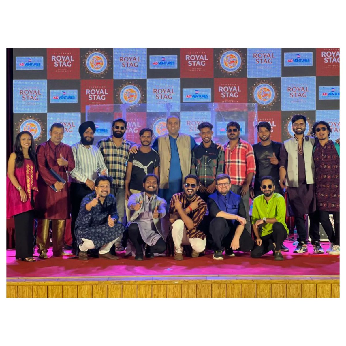 dabliameya's tweet photo. These're some of the snippets from our yesterday's performance at the Missamari Army Cantt! 
The concerts were well received &amp; over 500 + Soldiers &amp; their families enjoyed the show! @easterncomd @adgpi @PMOIndia #AzadiKaAmritMahotsav @royalstaglil #assam #IndianArmy 🇮🇳#ekamsatt https://t.co/TQbTaigsry