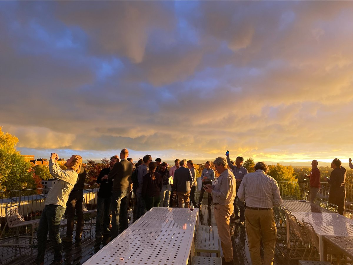 GraspSas's tweet photo. @GraspSas  travelled to Oslo for the 21th #Aerocom / 10th #AeroSat meeting hosted by the Norwegian Meteorological Institute.

We would like to thank the attendees and the hosts for the outstanding time we spent there, full of fruitful discussions and gorgeous skies! 😍 https://t.co/gMU3UErLsN