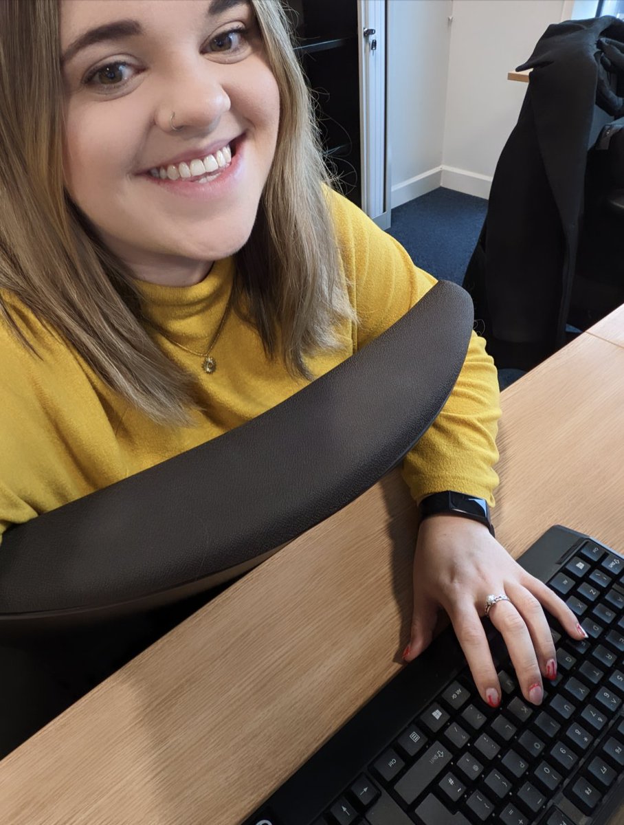 MeganWalker1510's tweet photo. Working #back2front in the Newcastle office today in support of @SHINEUKCharity spina bifida awareness week @irwinmitchell @PIandMedNeg https://t.co/iG3nQmD3ST