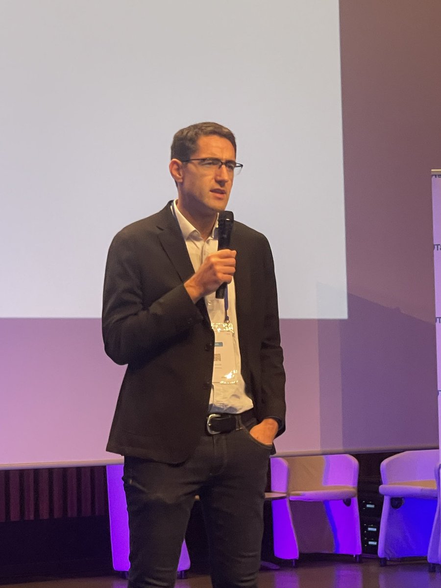 ABG_Asso's tweet photo. Présentation des #sponsors de l’édition 2022 de notre concours de pitch professionnel #CPP22 avec Christine BADARELLI de la @CASDEN Mickael BOYER de #lesaffre et enfin Nicolas Spatola d’@ArtimonConseil ! https://t.co/C8j7UU1HE8