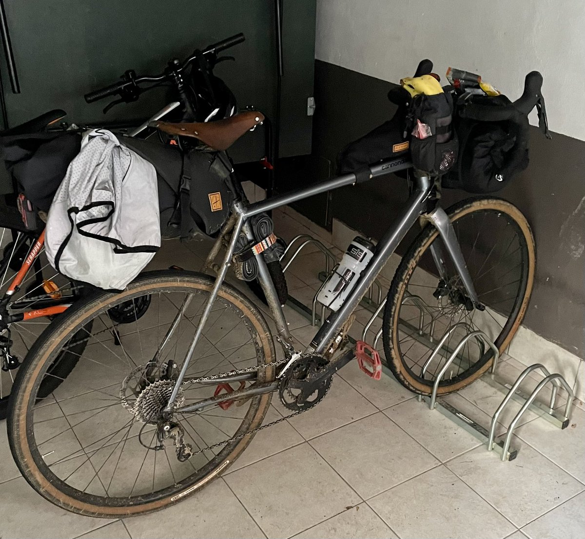 Terrific two days, London to Paris. Super run down (more up!) to Newhaven. Overnight @dfds_uk ferry to Dieppe and stunning ride to Gisors. Perfect bike thanks to <a href="/RideCannondale/">Cannondale</a> brilliant <a href="/RestrapLTD/">Restrap</a> bags and stayed totally dry thanks to <a href="/Arcteryx/">Arc'teryx</a> On to Paris (legs permitting)!