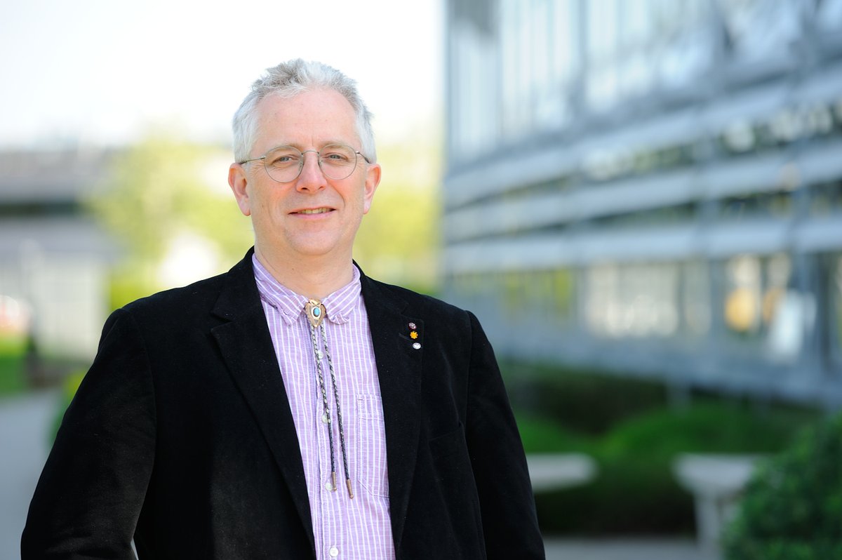 We are delighted to announce the election of our new Vice President (Non-Clinical), Professor James Naismith FMedSci @JHNaismith Read more here: acmedsci.ac.uk/more/news/new-…
