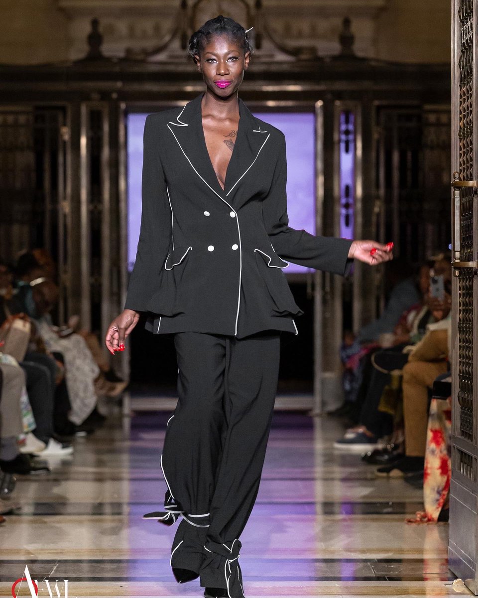 garypie1's tweet photo. #voguemagazine #ukblogger #ukfashionblogger #ukfashionweek #teenvogue #lifestyleblogger #WeDon’tStop #Fashionlifestyle #talent #fashionasia #fashionblogger #vogue #voguemagazine #voguechallenge #voguetalent
#ghbloggers @bellanaijastyle @bellanaijaonline @pauseonline @afwlondon https://t.co/Goli7H7DyJ