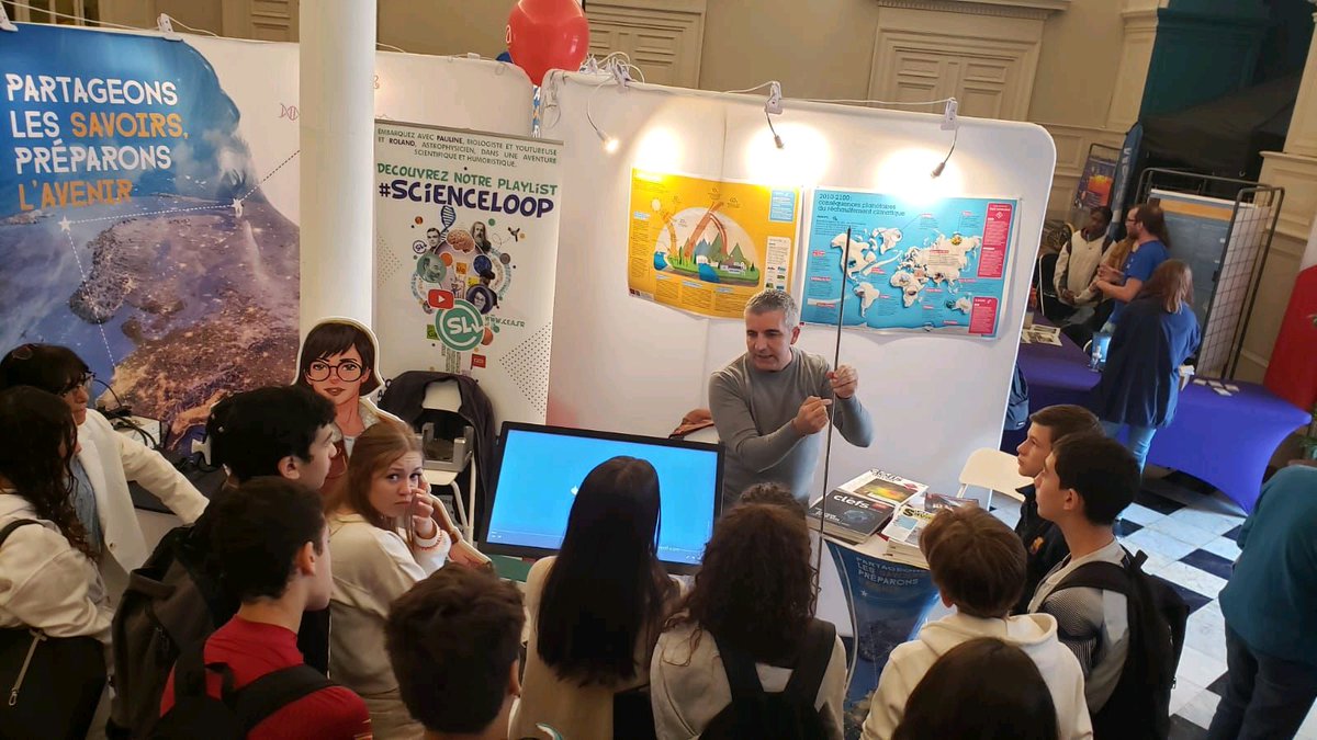 CEACadarache's tweet photo. #FDS2022🖼️ Quelques photos souvenirs des ateliers de la semaine dernière à #Marseille qui n'ont pas désempli du week-end !
Avec nos instituts de recherche #IRESNE et #IRFM. https://t.co/8ApdJmegTN